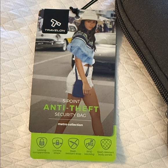 Travelon Dark Gray Anti-Theft Belt Travel Bag. 7.5” x 5” Brand New. - Picture 6 of 11